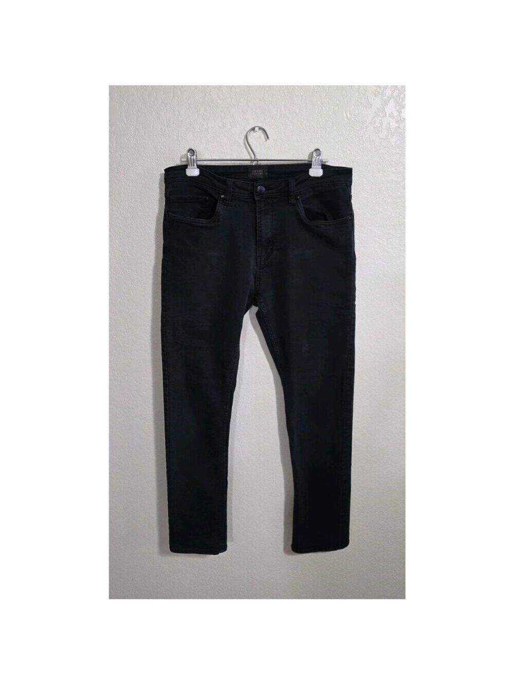JACHS NEW YORK Men 5 Pocket Straight Leg Comfort Fit Jeans 33x30 Black Pants